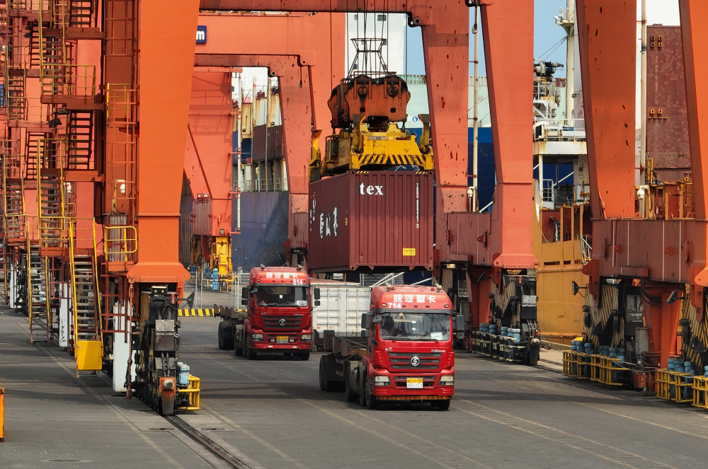 (經(jīng)濟(jì))河北省今年上半年外貿(mào)進(jìn)出口總值同比增長(zhǎng)4%