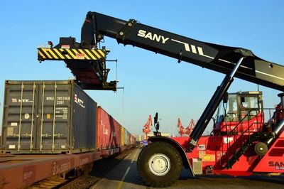 淡季為何不淡&mdash;&mdash;從北方最大港口企業(yè)感受中國經(jīng)濟(jì)溫度