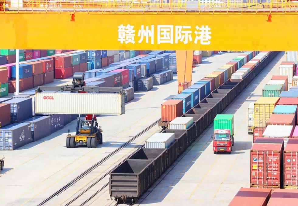 中歐班列 機(jī)械進(jìn)出口的鋼鐵動(dòng)脈，在全球變局中逆勢(shì)增長